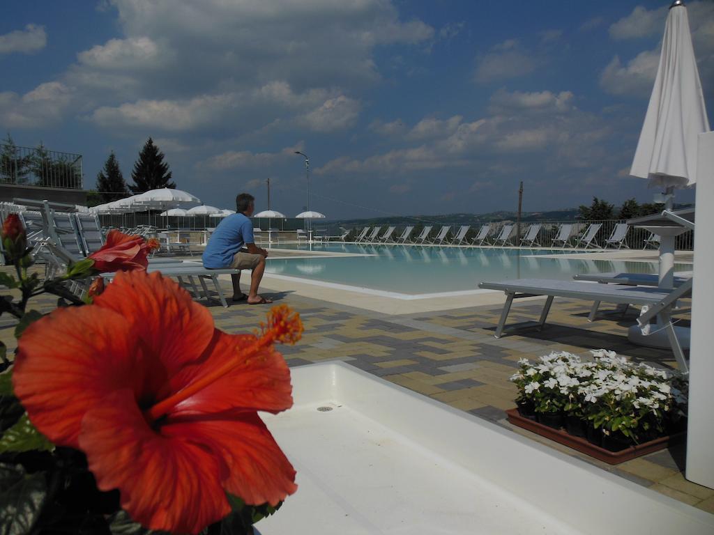I Perticali Bed & Breakfast Carru Bagian luar foto